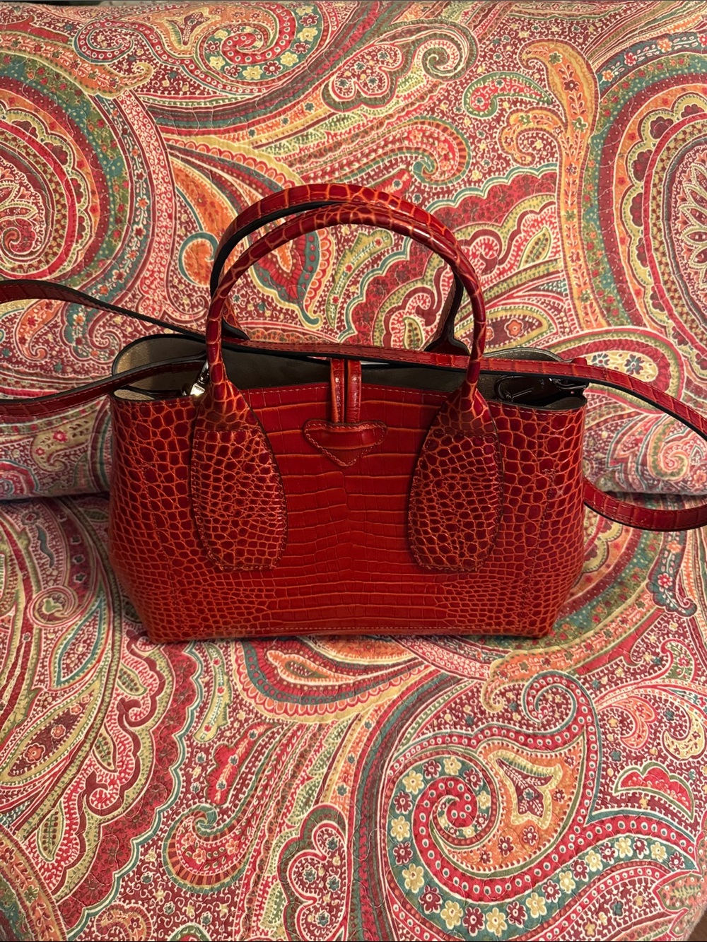 Longchamp Red Croc-Embossed Shoulder Tote - Picture 3 of 5